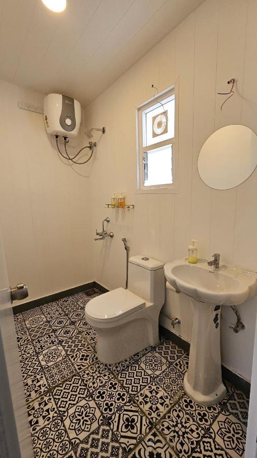 White Lotus Villa Pune Zewnętrze zdjęcie